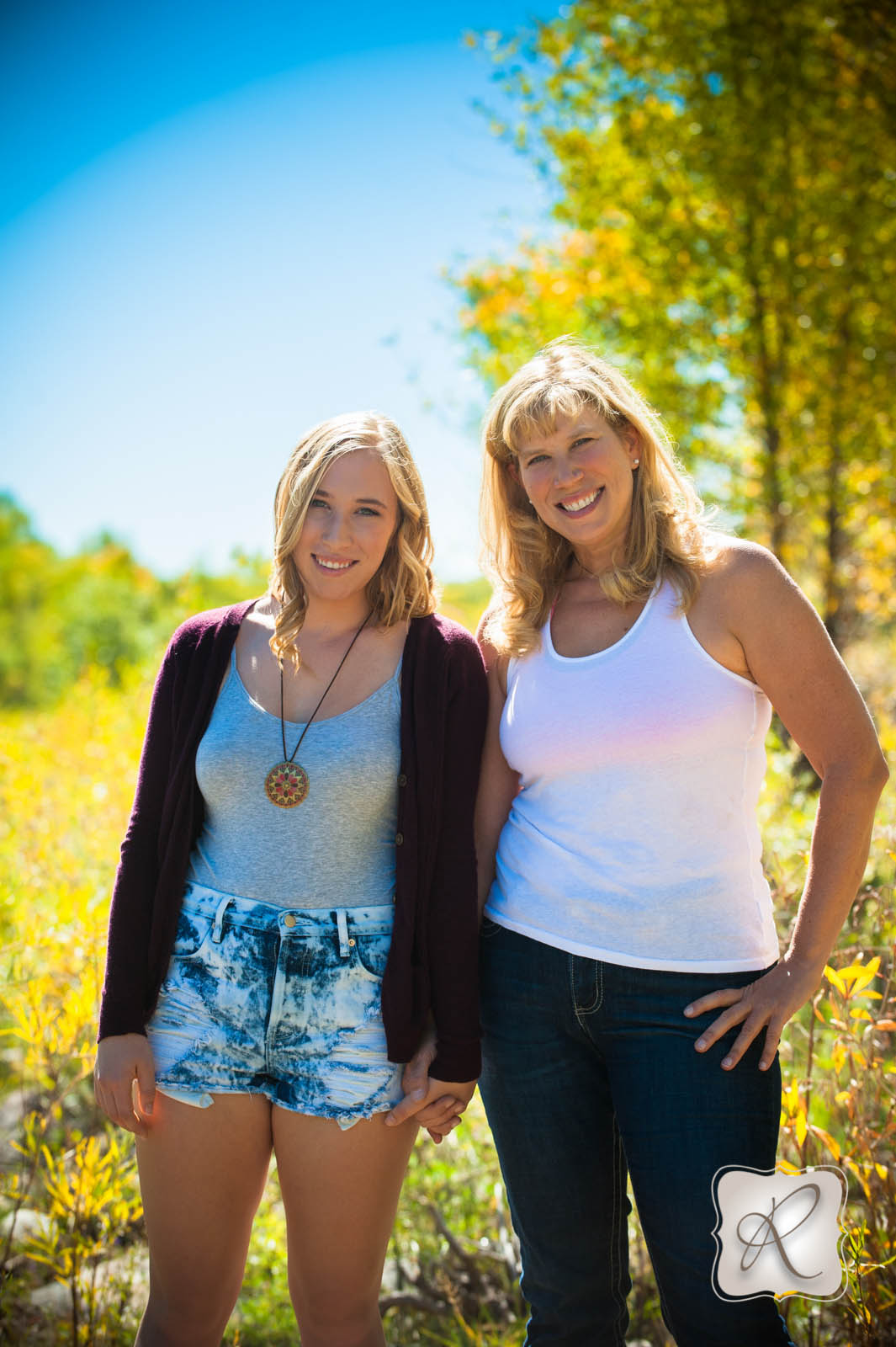 Lauren's Senior Portraits in Durango CO - Durango Wedding and Family