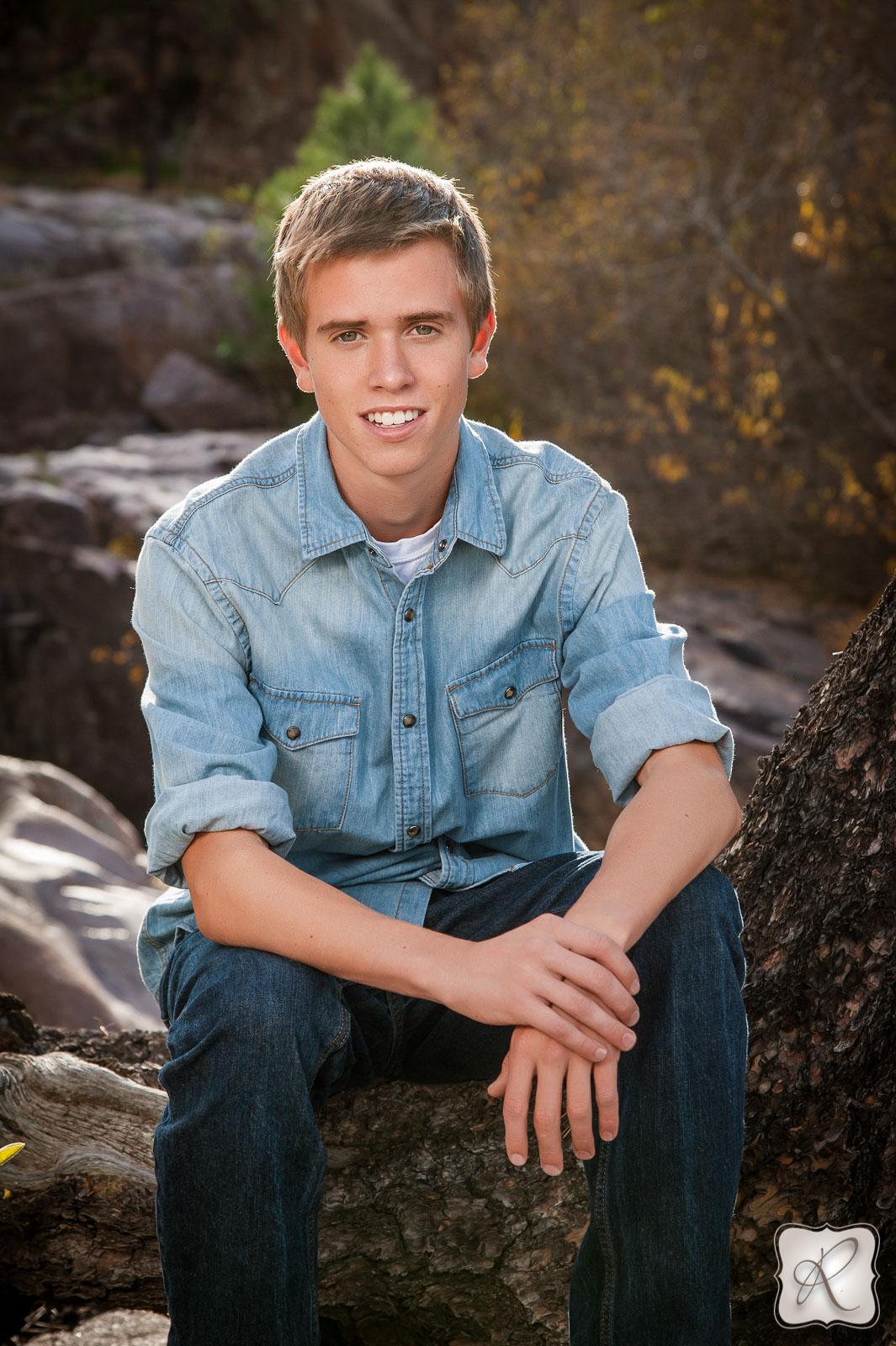 Drew's Senior Pictures in Durango - Durango Wedding and Family