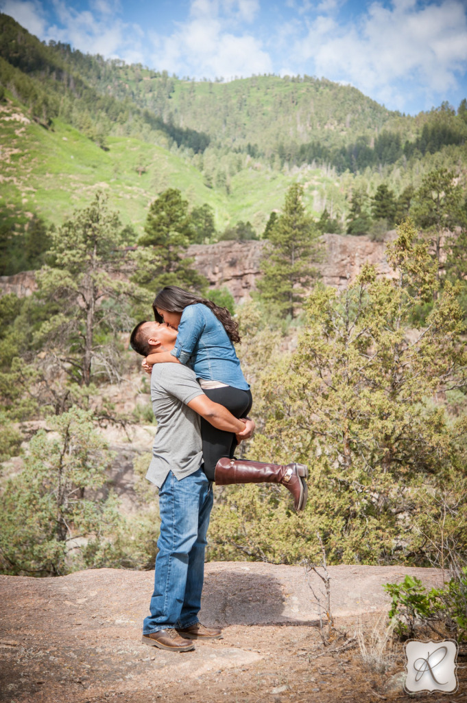 Engagement Pictures in Durango