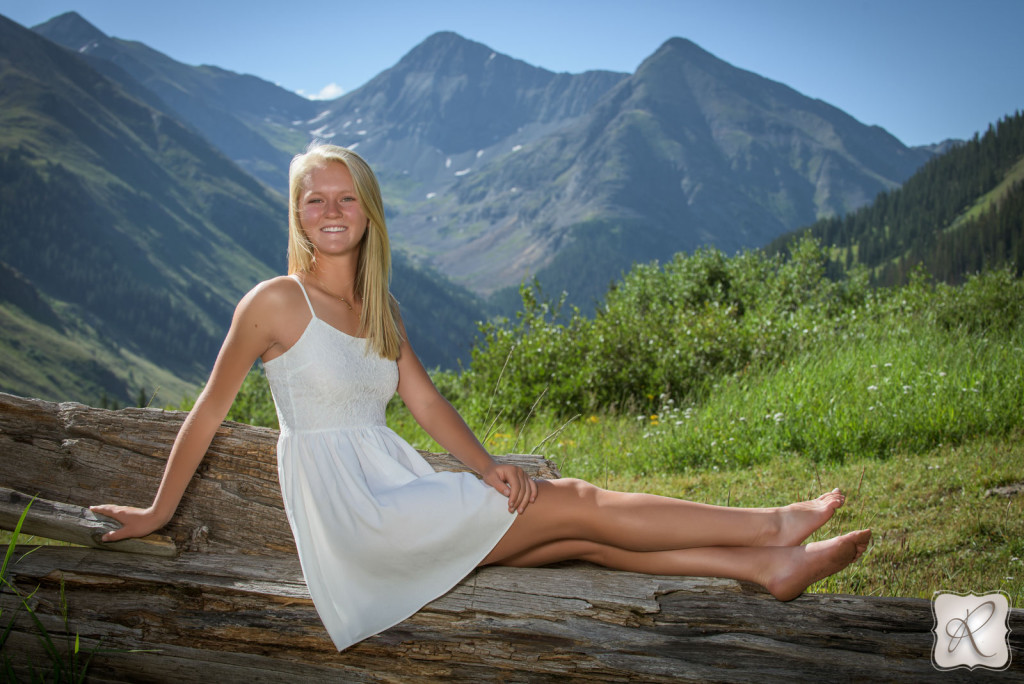 Durango High School Senior Katie Milliet during her senior session with Allison Ragsdale Photography just outside of Durango, Colorado 