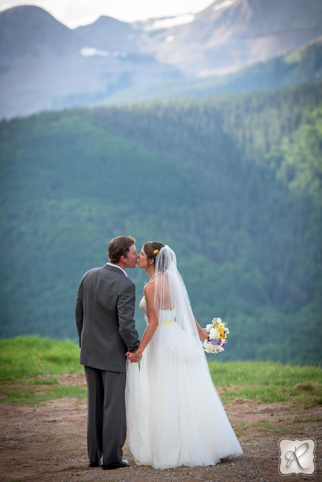 Wedding in Durango by Allison Ragsdale Photography