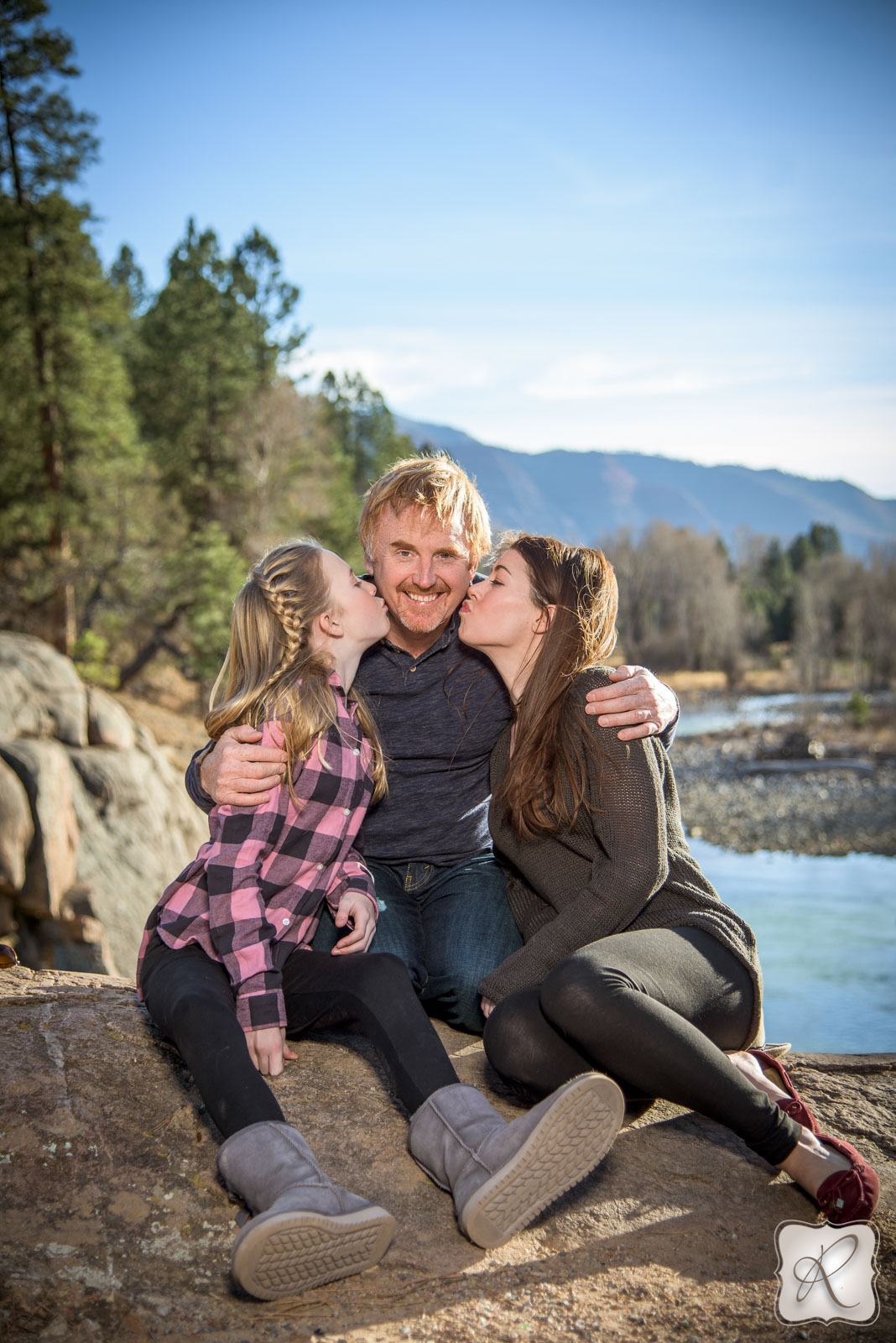 Family portraits done by Allison Ragsdale Photography in Durango Colorado 
