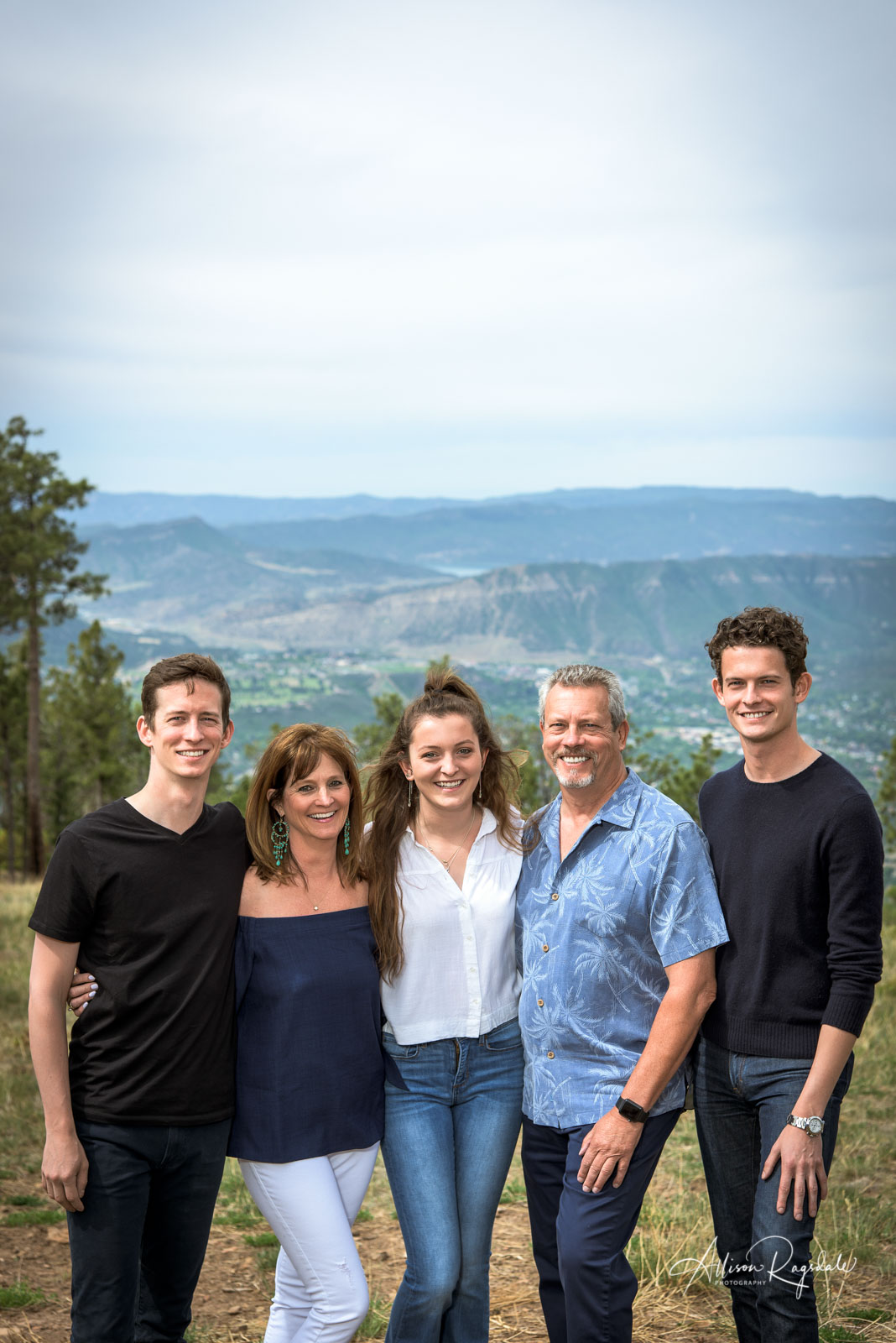 Family portraits by Allison Ragsdale Photography in Durango Colorado 