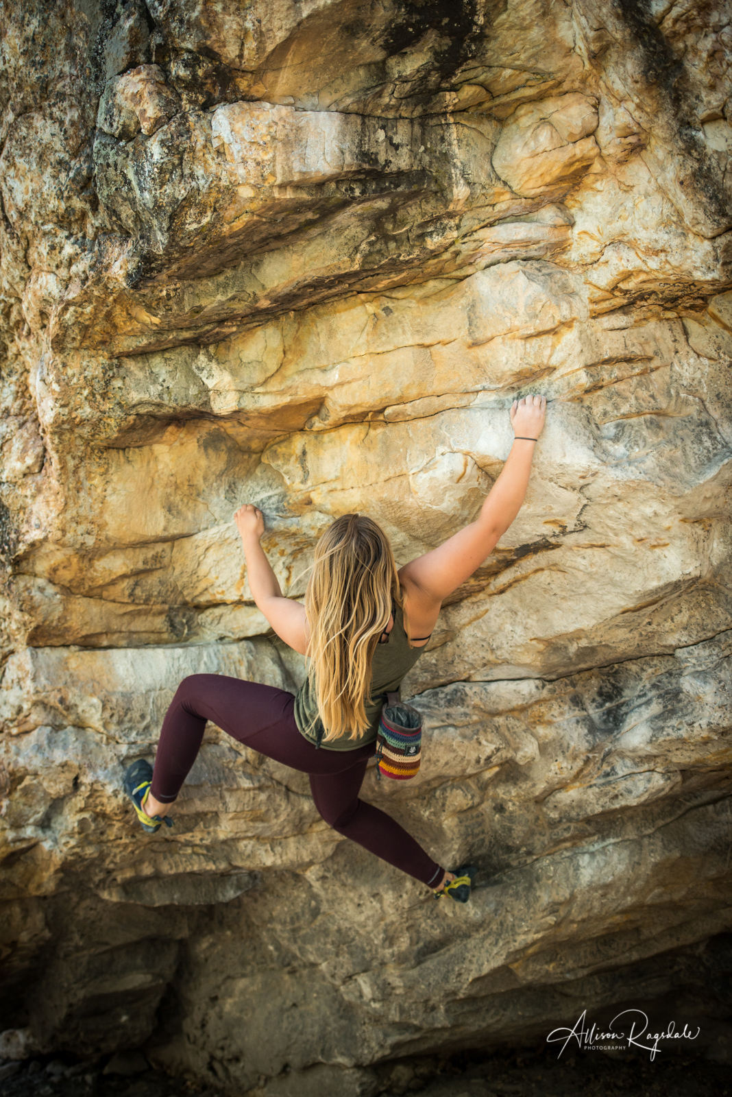 seniors climbing adventure portraits in Durango Colorado by Allison Ragsdale Photography 