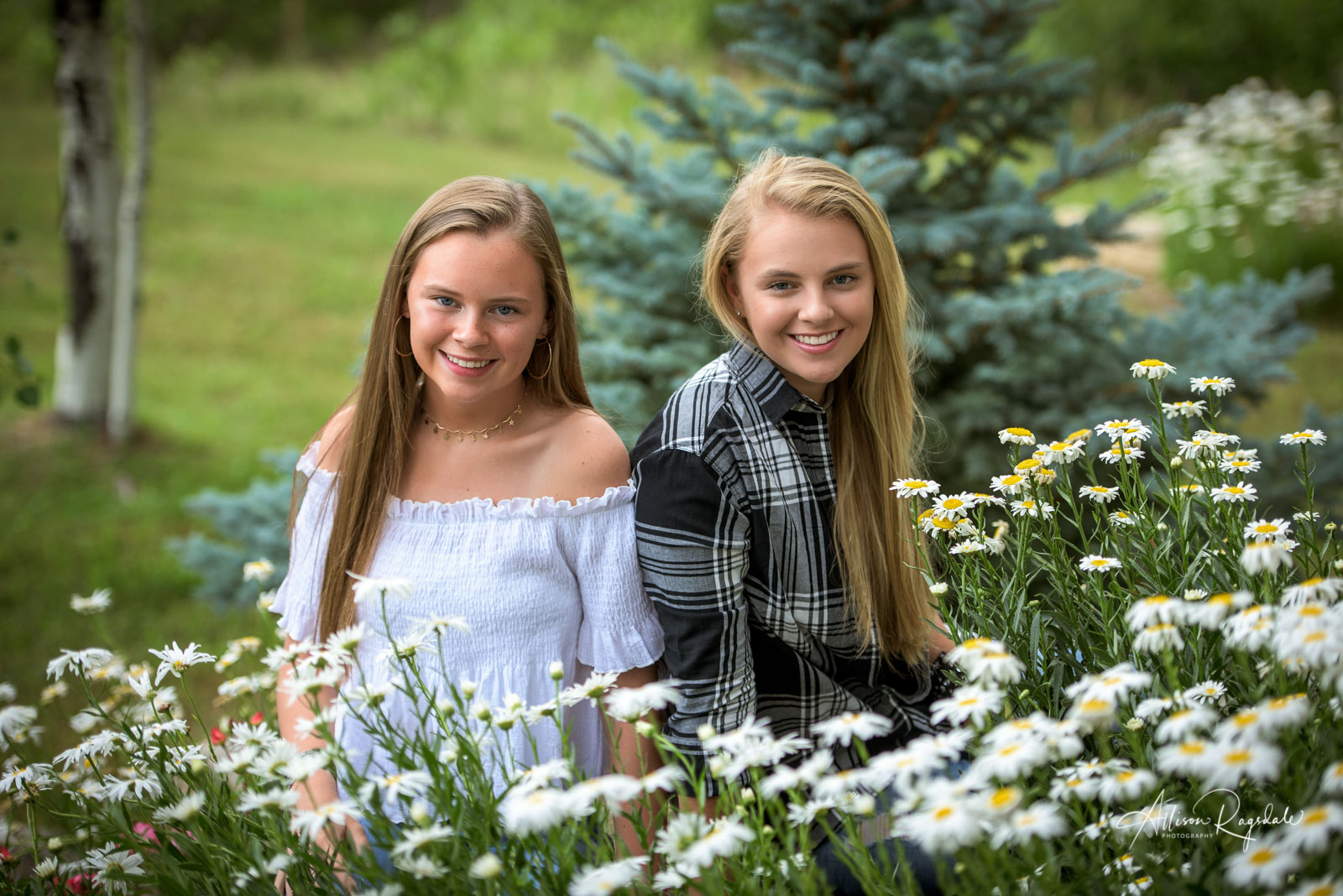 senior and friend portraits Allison Ragsdale Photography 