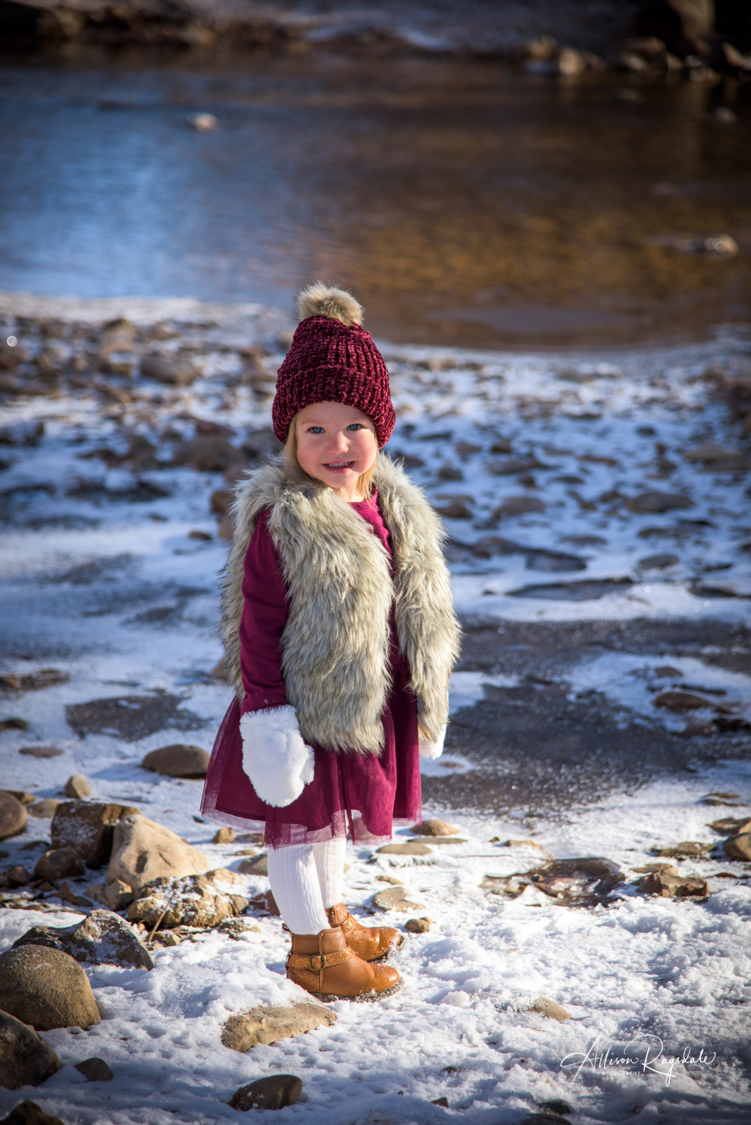 Winter Family Portraits by Allison Ragsdale Photography 