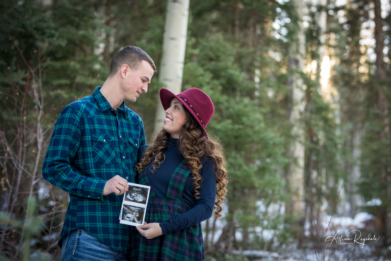 Allen Family Portraits and Baby Announcement Durango Colorado Photographed by Allison Ragsdale Photography In Winter Durango CO