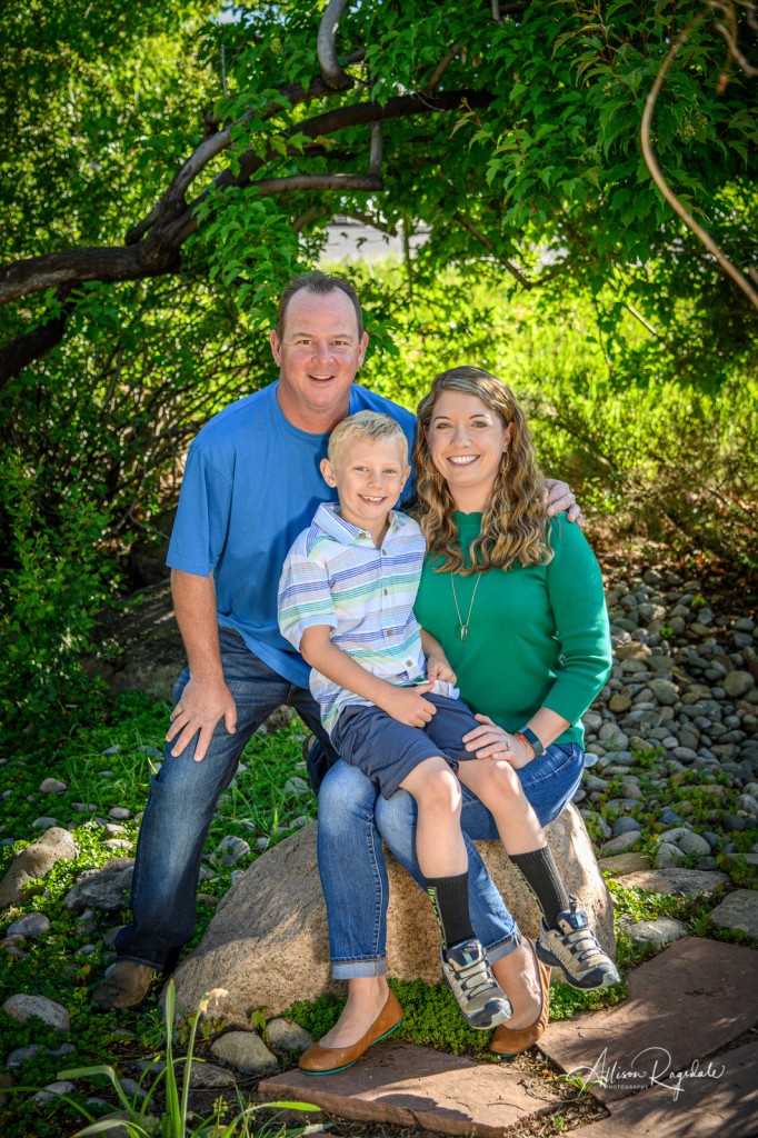 cute outdoor family portraits