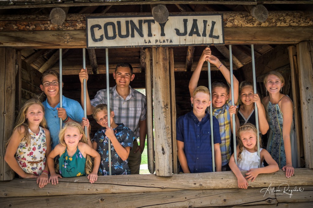 Fun family photos, county jail, Durango, Welter & Co.