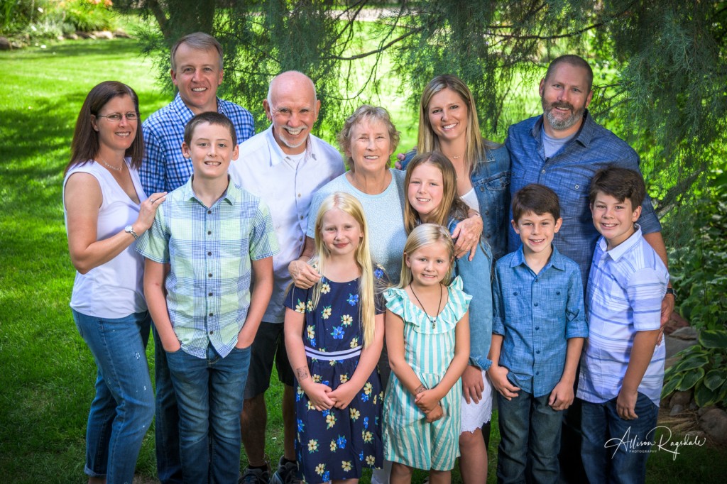 Adorable extended family photos in Durango