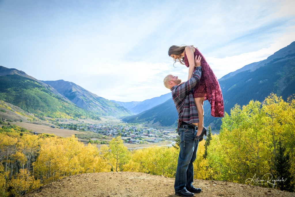 Engagement photos in Durango
