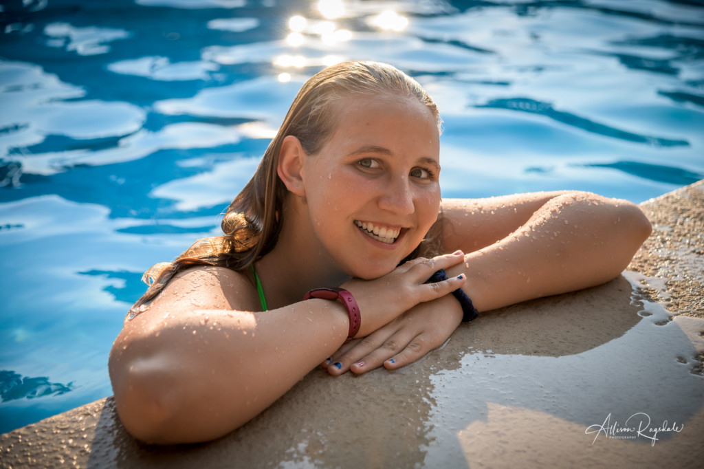 Underwater Swimming and Diving Senior Pictures - Durango Wedding and