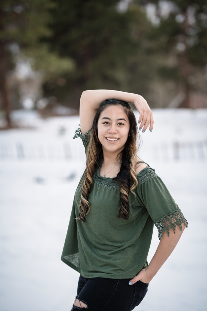 senior girl pictures in the snow